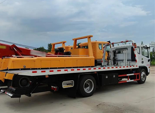 榕江县道路救援拖车